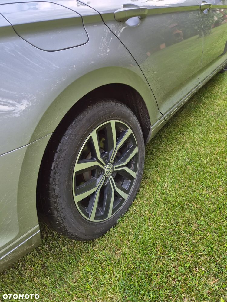 Volkswagen Passat 2.0 TDI (BlueMotion Technology) DSG Comfortline - 5