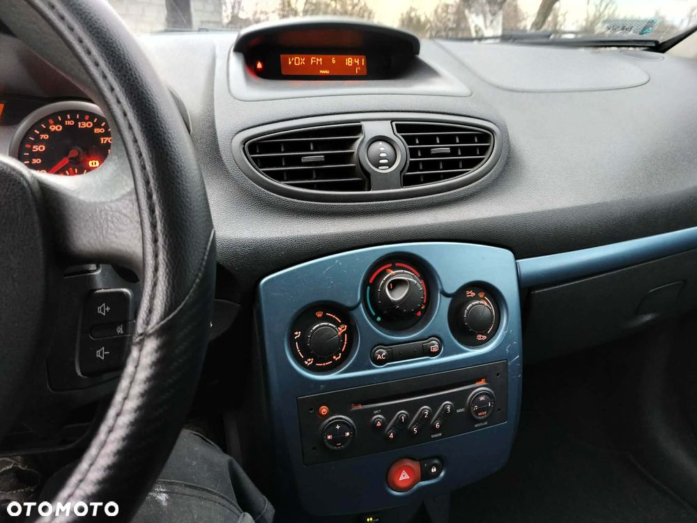 Renault Clio 1.2 16V Extreme - 3