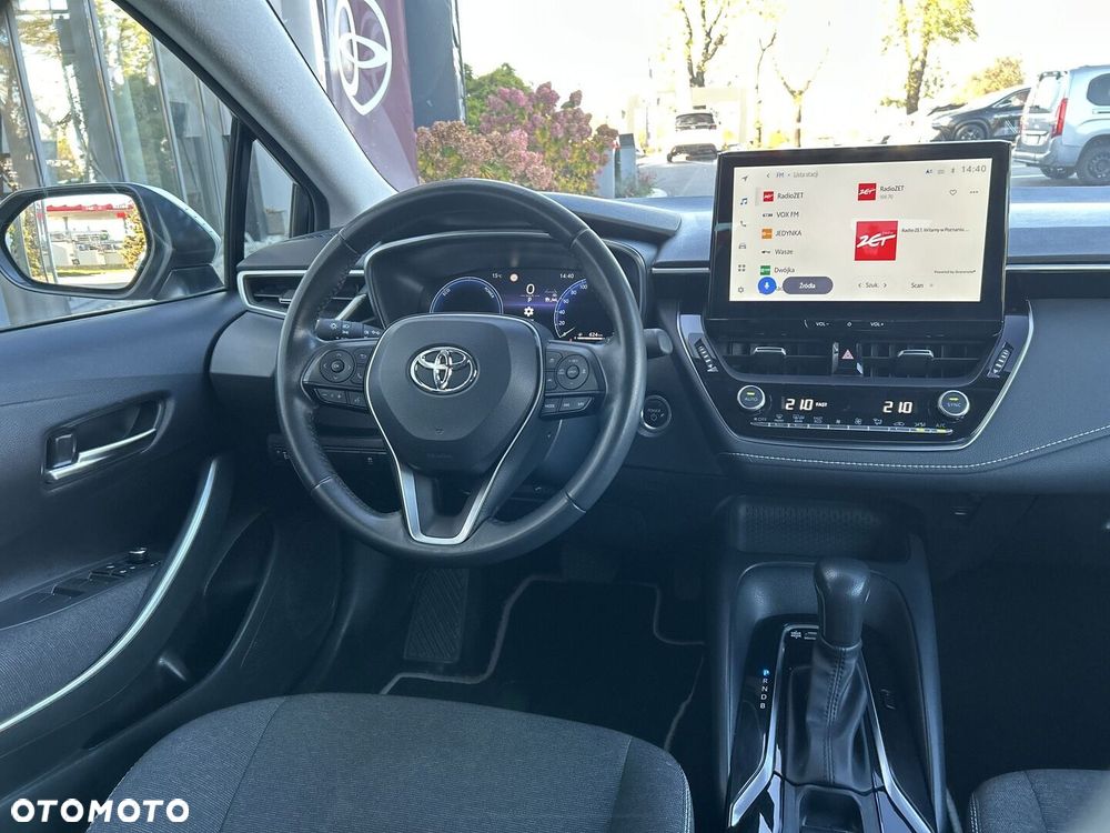 Toyota Corolla 1.8 Hybrid Comfort - 12