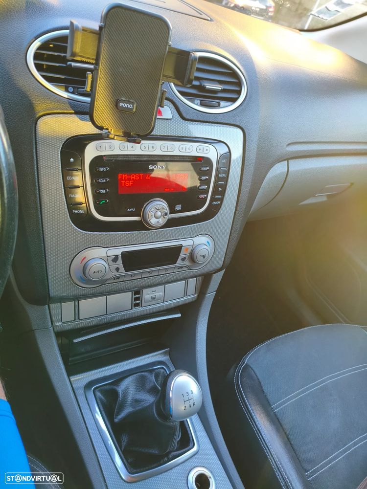 Ford Focus 1.6 TDCi Titanium - 9
