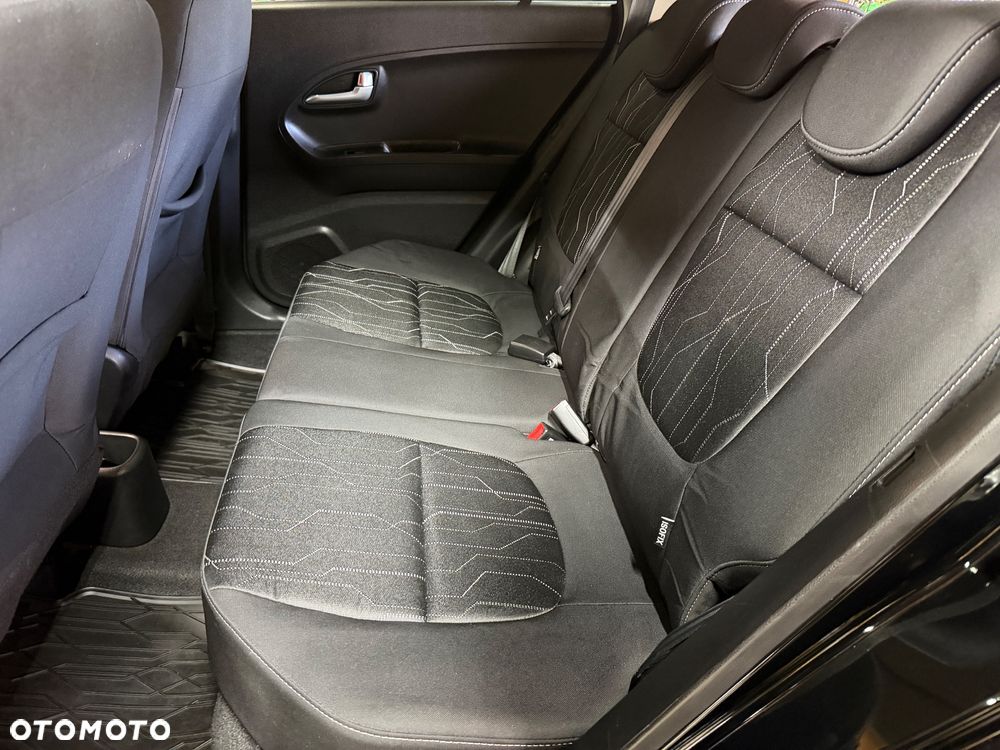 Kia Carens 1.7 CRDi L - 18