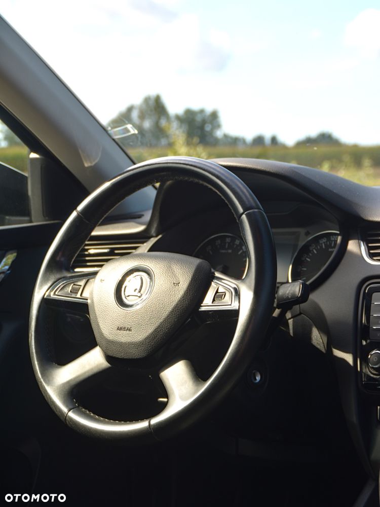 Skoda Octavia 1.6 TDI SCR Ambition DSG - 13