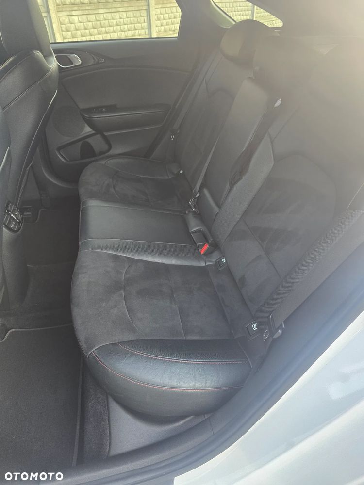 Kia ProCeed 1.6 T-GDI DCT7 OPF GT - 39