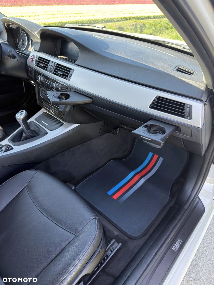 BMW Seria 3 320d - 18