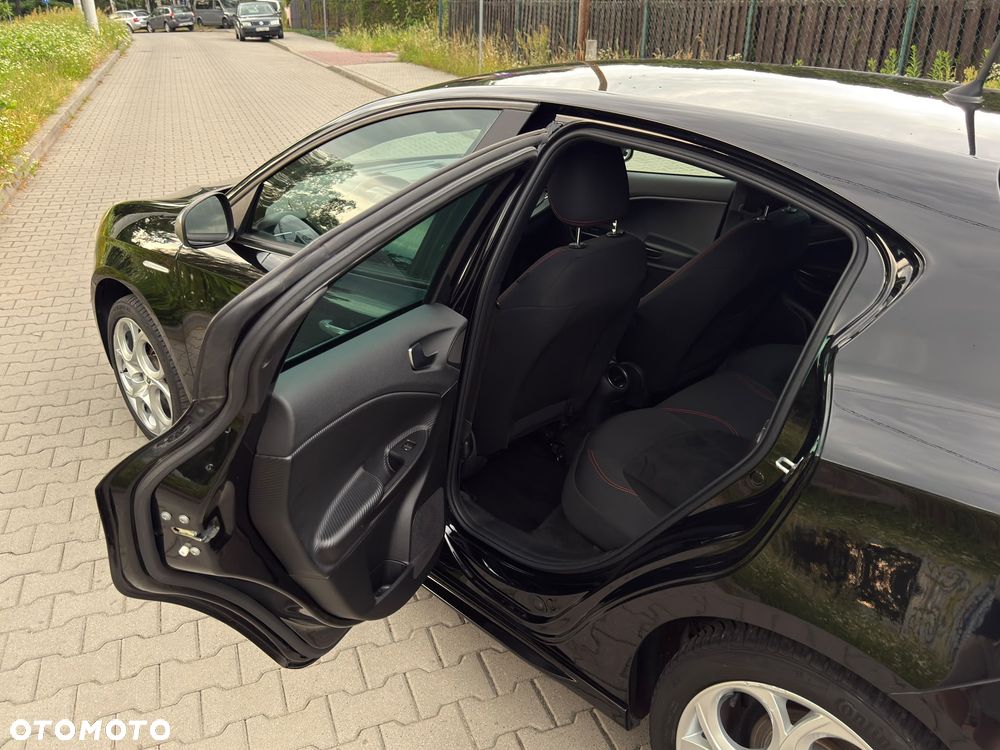 Alfa Romeo Giulietta 1.4 TB 16V Multiair Sprint - 16
