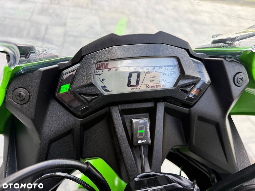 Kawasaki Ninja - 17