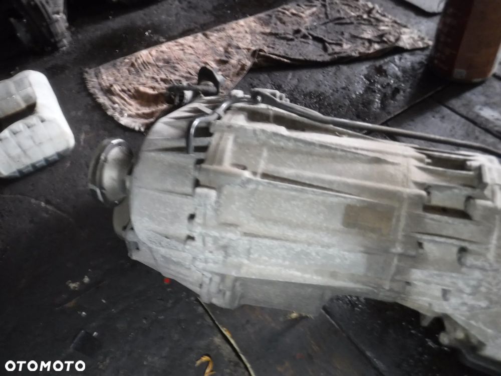 Mercedes ML W163 2.7  reduktor skrzynia rozdzielcza  automat - 3