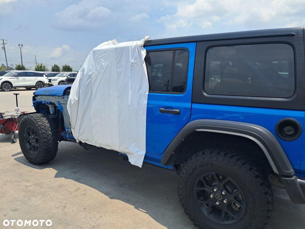 Jeep Wrangler - 6