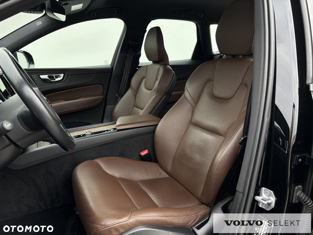 Volvo XC 60 - 8
