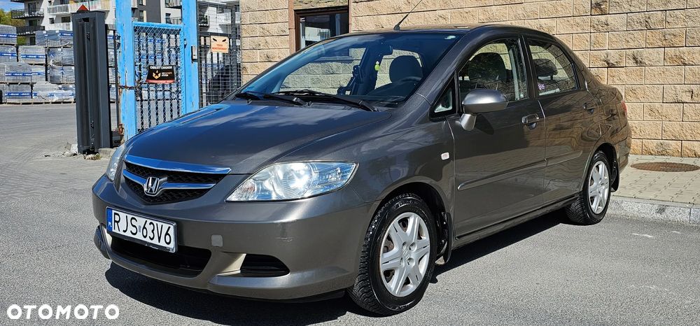 Honda City 1.4 Sport - 3