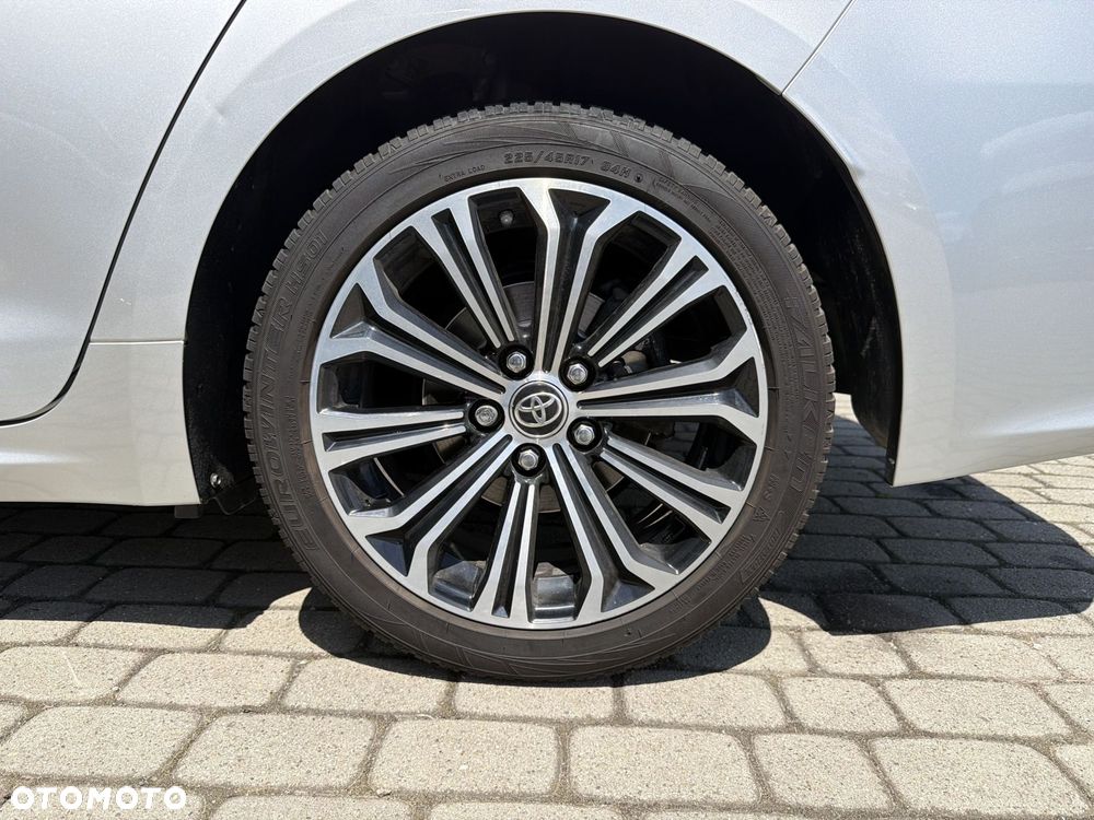 Toyota Corolla 1.8 Hybrid Comfort - 12