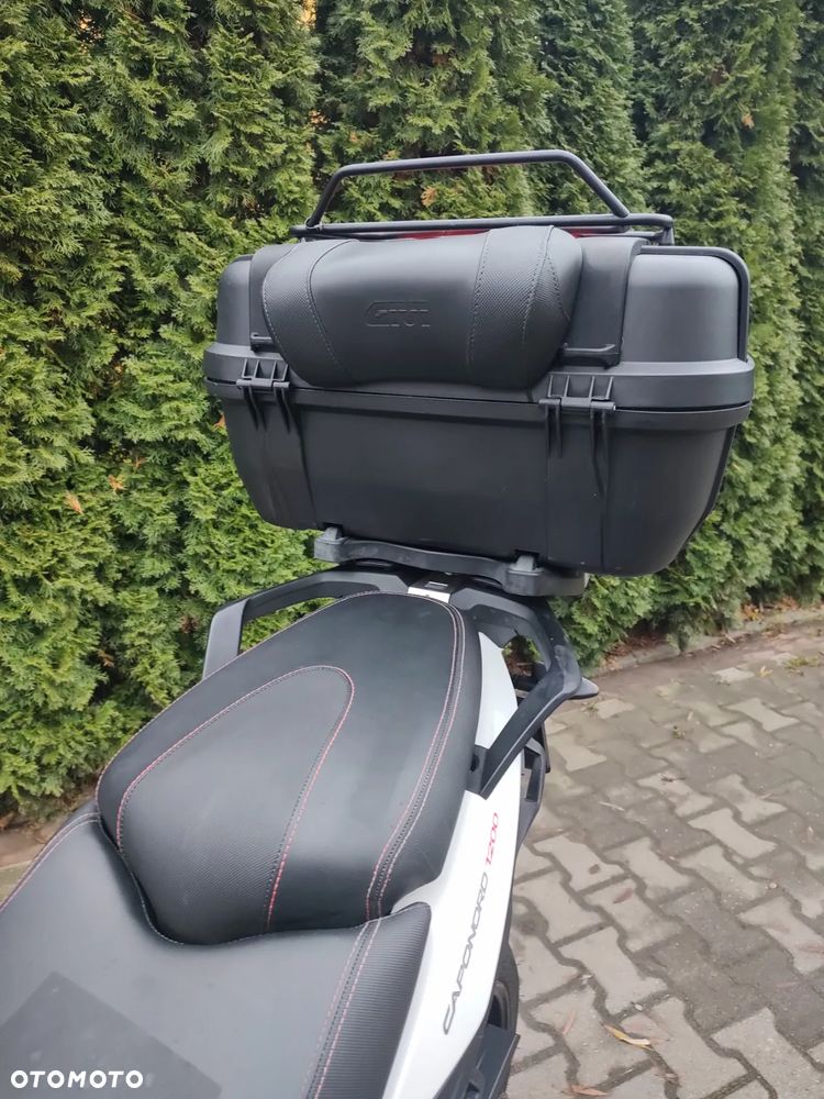 Aprilia Caponord - 22