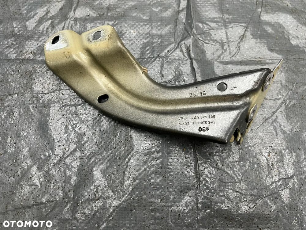 VW T-Roc Wspornik błotnika lewy prawy 2GA821135 2GA821136 - 3