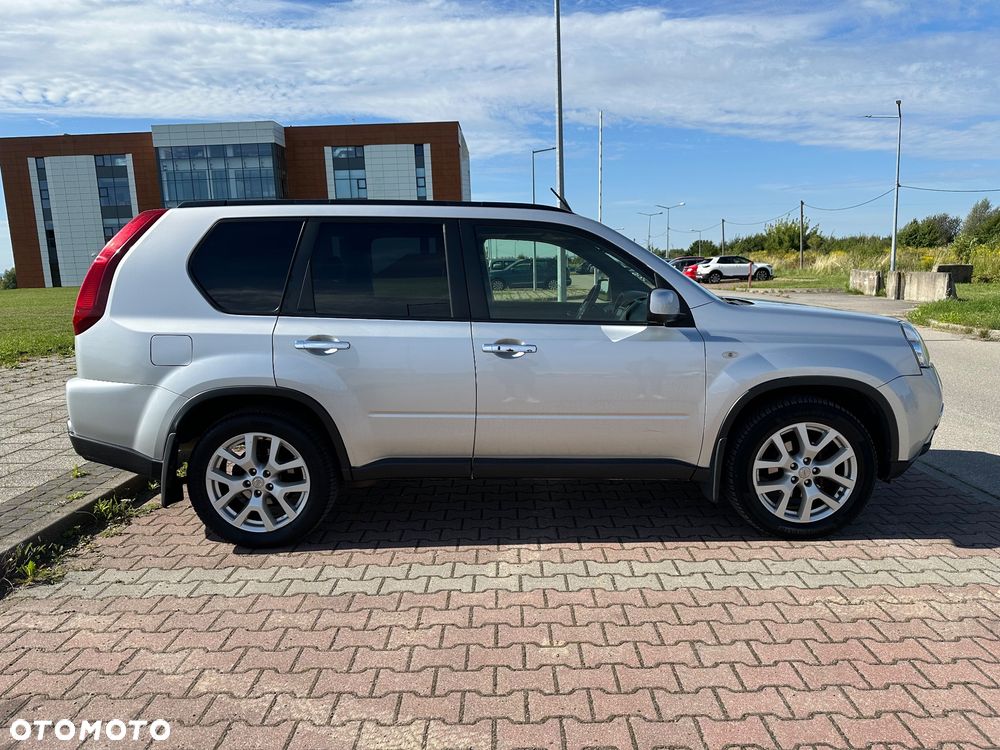 Nissan X-Trail - 4
