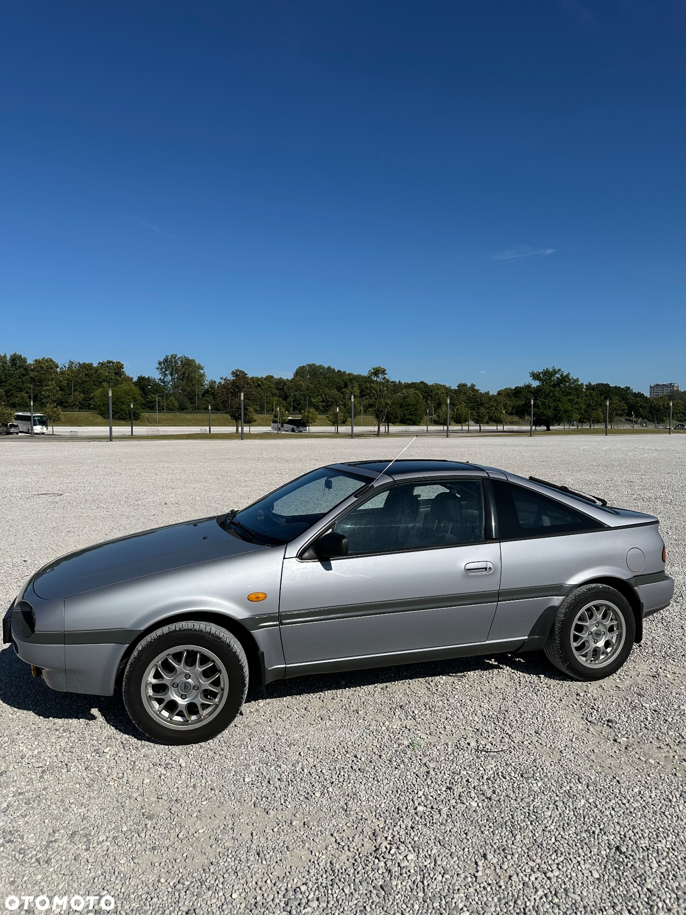 Nissan 100 NX - 4