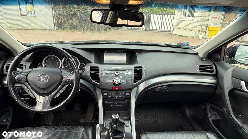 Honda Accord 2.2d Executive Nav - 24