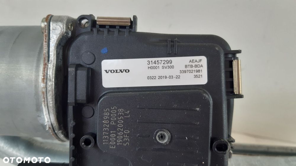 VOLVO XC40 SILNICZEK MECHANIZM WYCIERACZEK 31457299 - 5