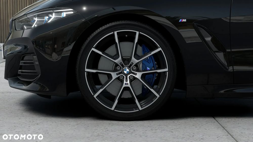 BMW Seria 8 840i xDrive - 4