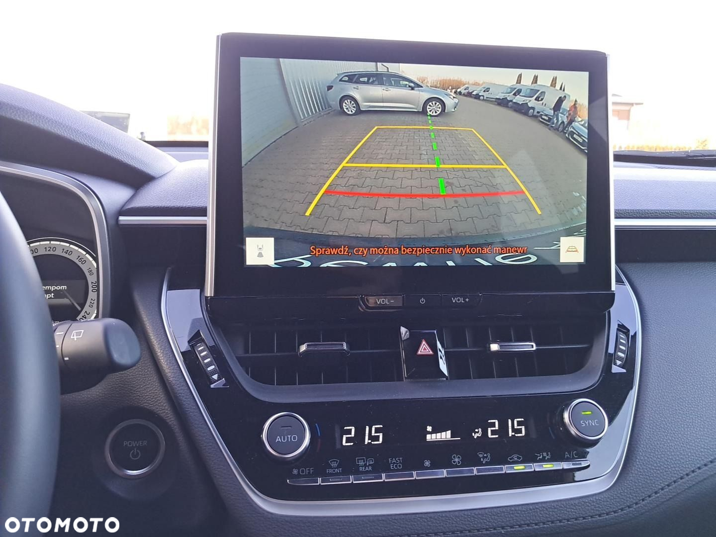 Toyota Corolla Cross 2.0 Hybrid Style - 9