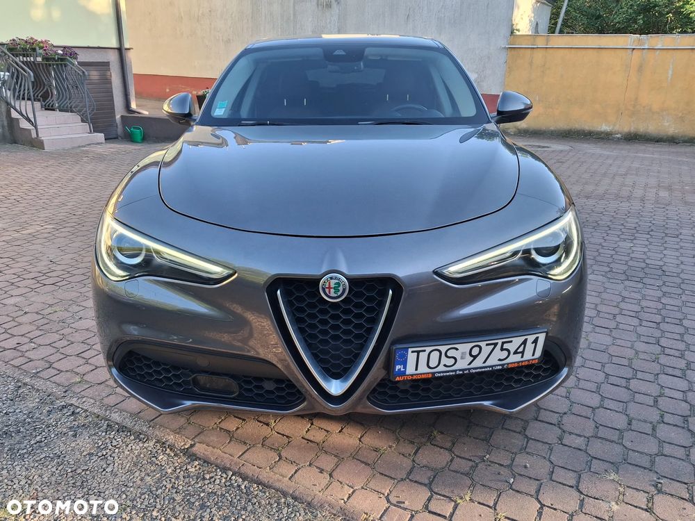 Alfa Romeo Stelvio 2.0 Turbo 16V AT8-Q4 Super - 2