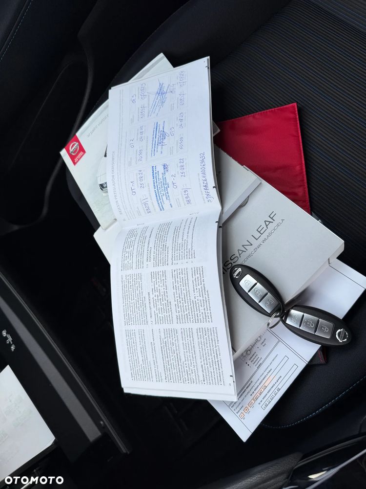 Nissan Leaf 40kWh N-Connecta - 23