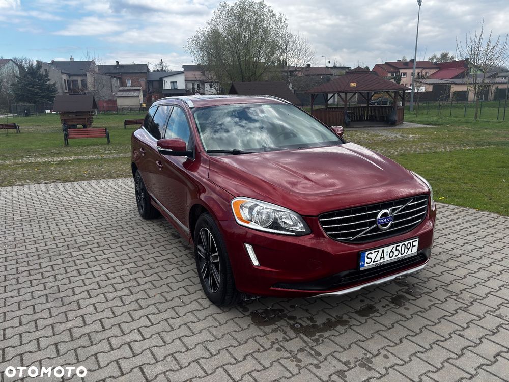 Volvo XC 60 T6 AWD Geartronic Momentum - 2