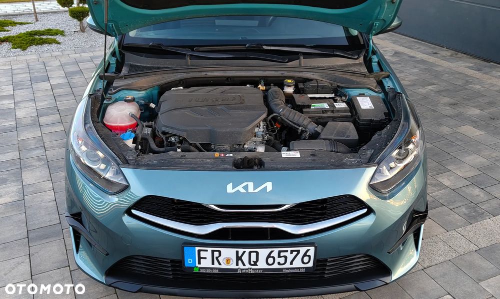 Kia Ceed ver-1-6-crdi-mhev-business-line - 33