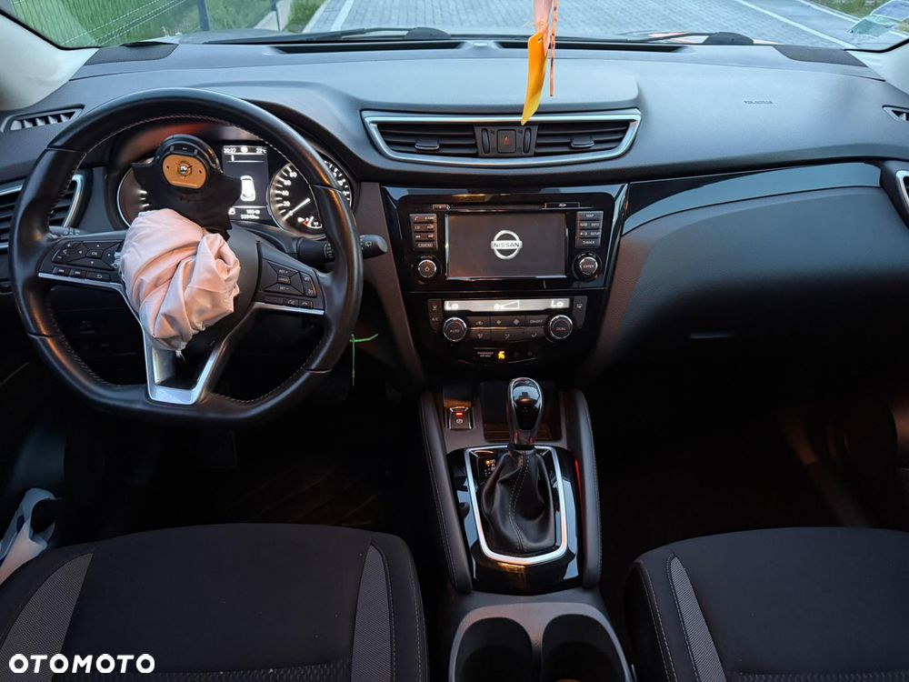 Nissan Qashqai 1.6 DCi Xtronic N-Connecta - 14