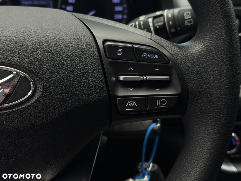 Hyundai i30 1.5 DPI Classic + - 25