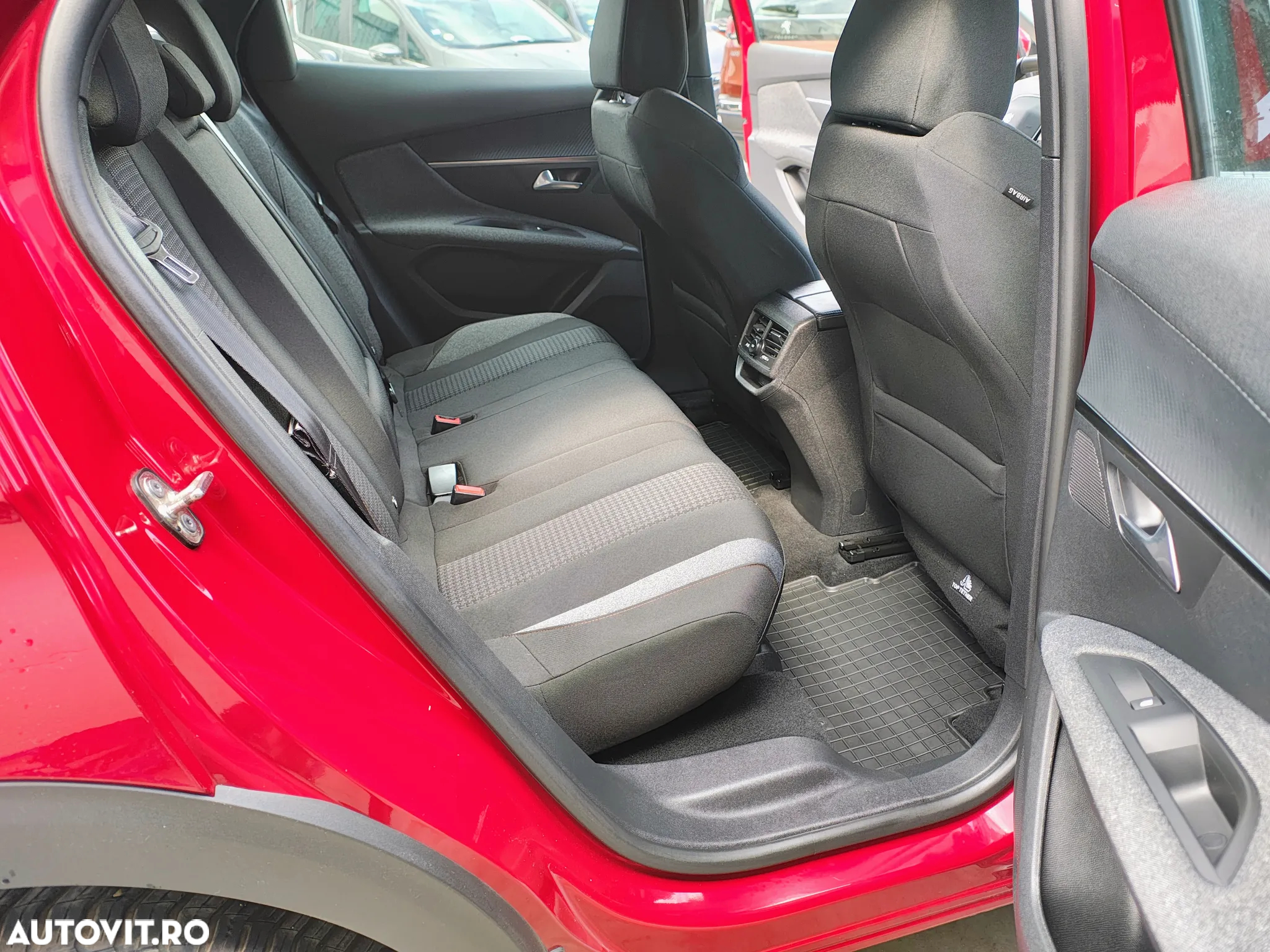 Peugeot 3008 BlueHDi 130 Stop & Start EAT8 Active Business-Paket - 25