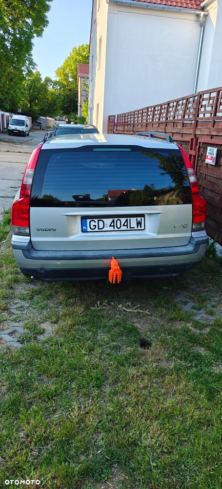 Volvo V70 2.4 - 15