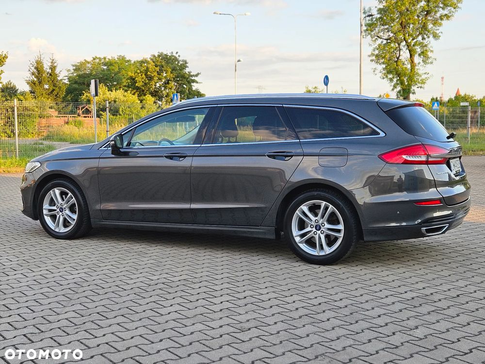 Ford Mondeo 2.0 EcoBlue Titanium - 13