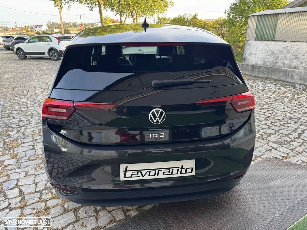 VW ID.3 58 kWh 1st - 8