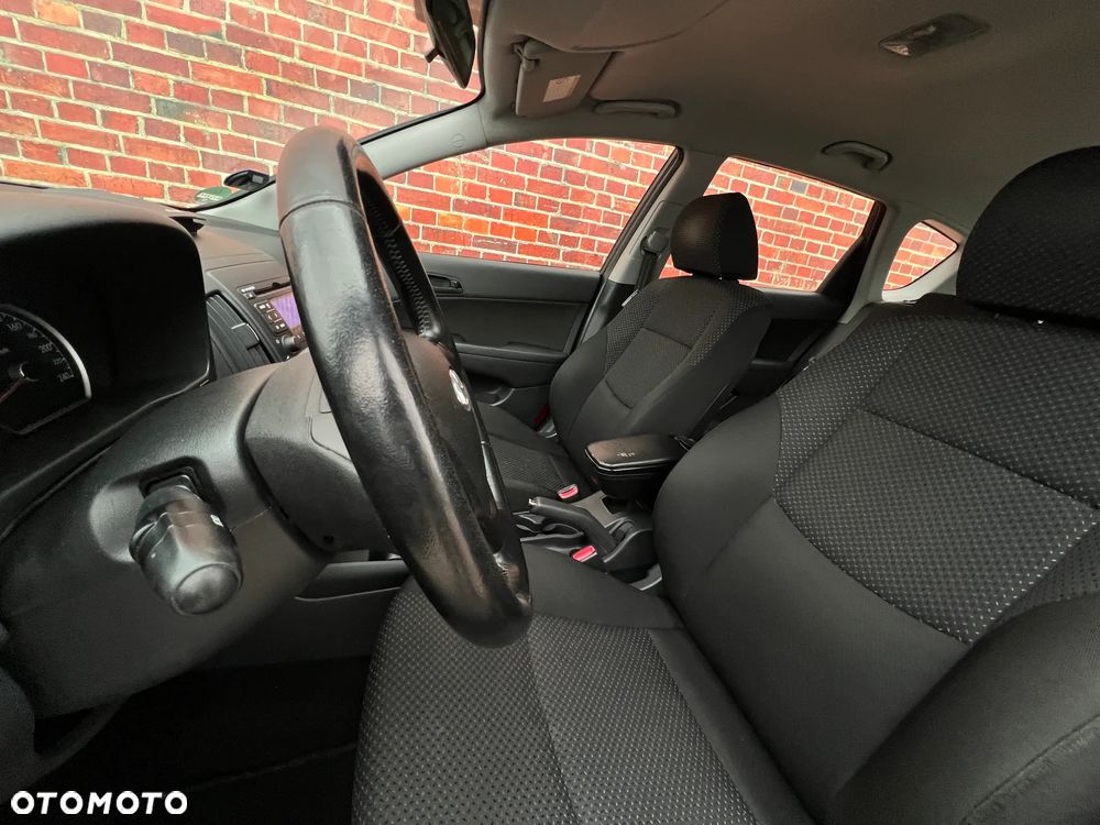Hyundai i30 - 13