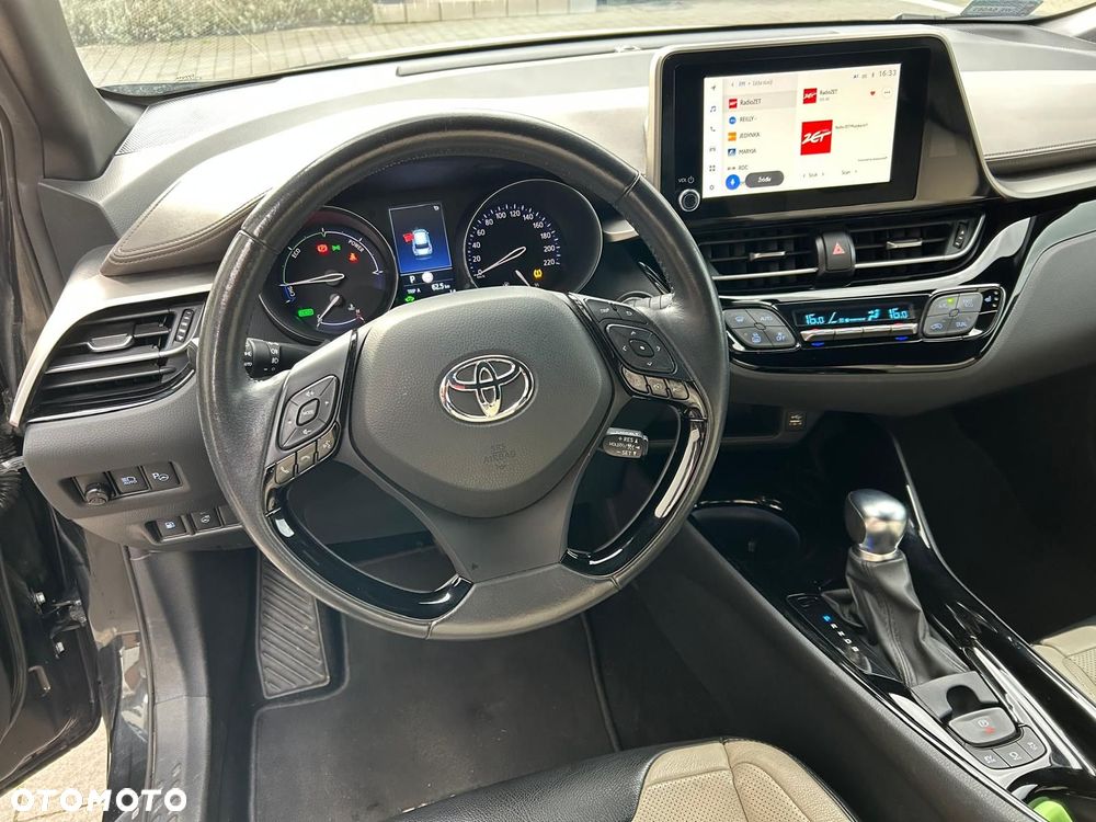 Toyota C-HR - 11