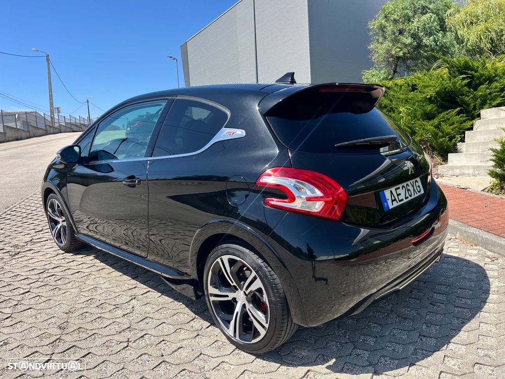 Peugeot 208 GTI 200 THP - 5