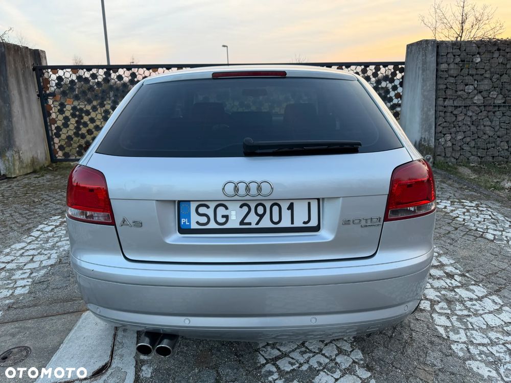 Audi A3 3-drzwiowe 2.0 TDI Attraction - 14
