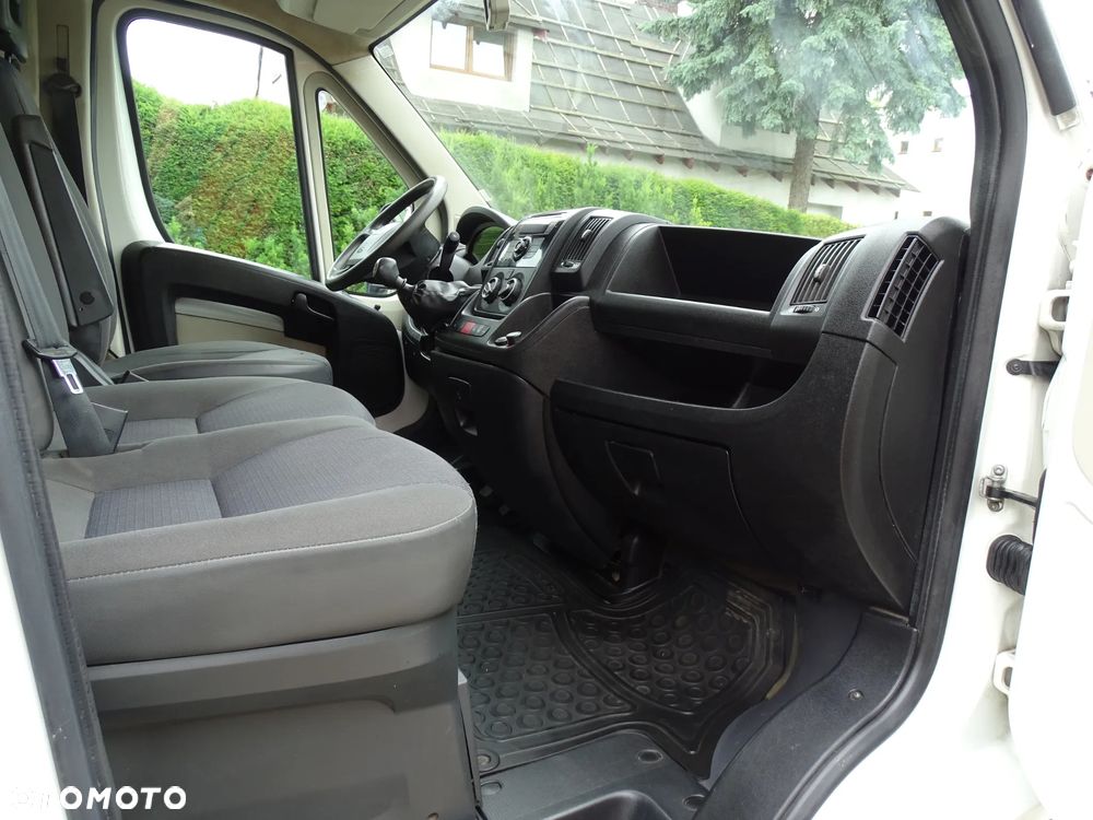 Citroën Jumper 2,2 HDI 150 koni ,L2H2 ,KLIMA-sprawna , zarejestrowany na mnie. - 13