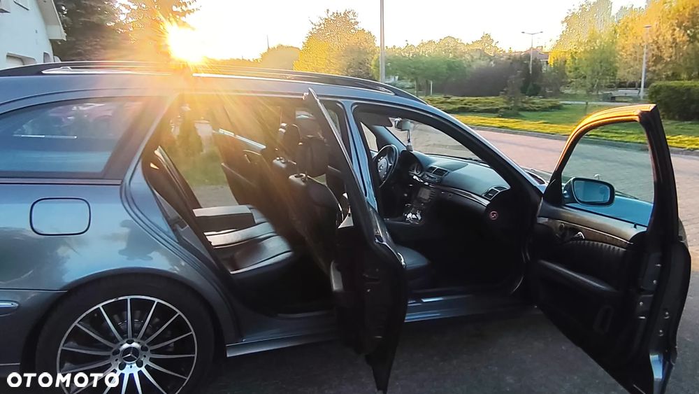 Mercedes-Benz Klasa E 320 CDI 7G-TRONIC Avantgarde BusinessEDITION - 28