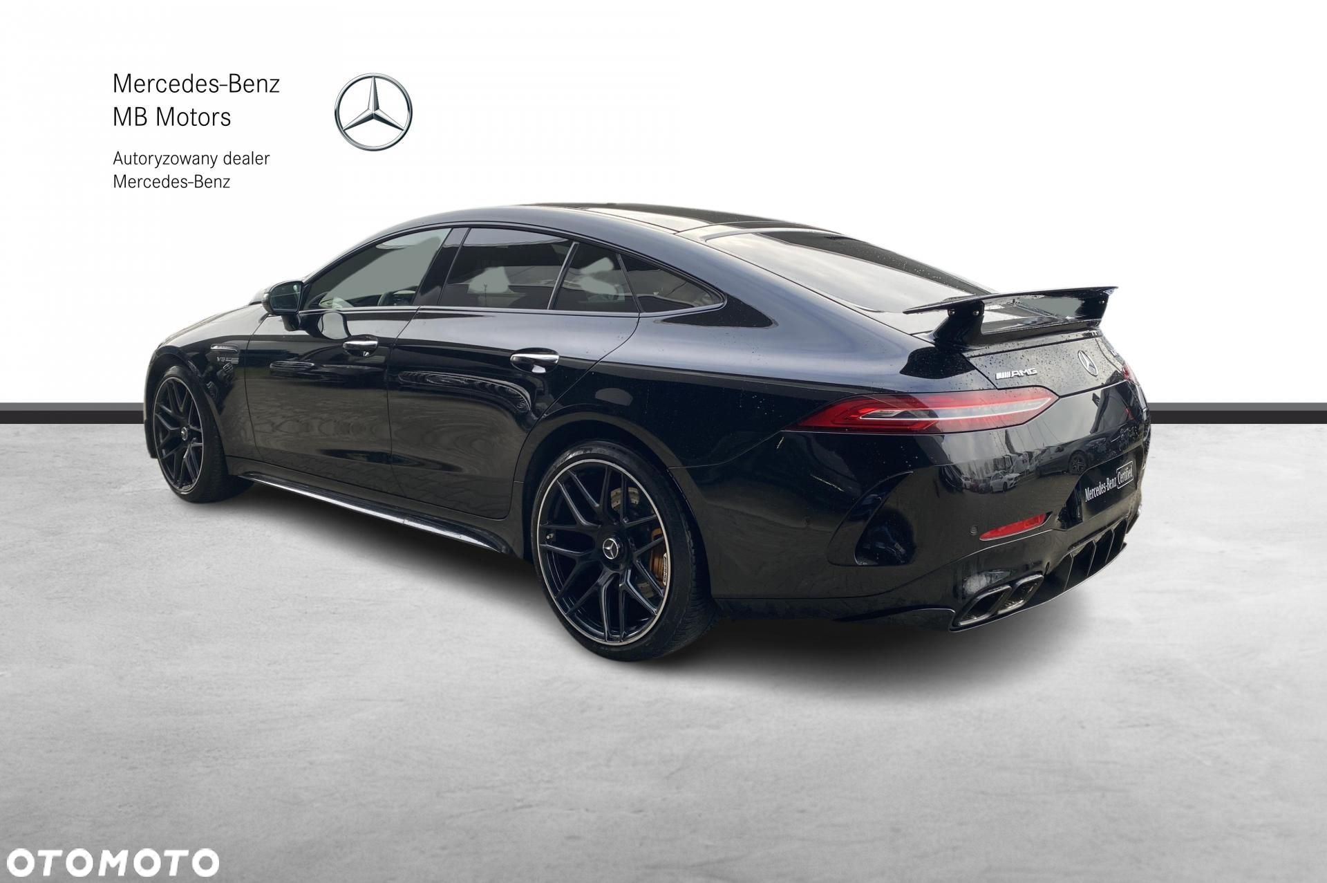Mercedes-Benz AMG GT - 3