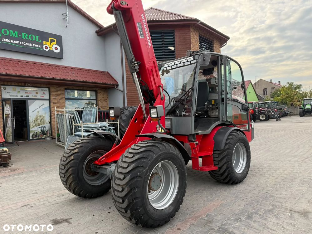 Weidemann 4070  CX 100  SCHAFFER 6390T - 17