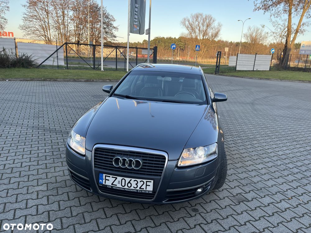 Audi A6 Avant - 1