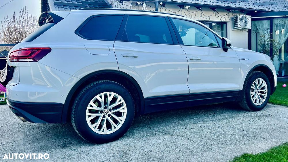 Volkswagen Touareg 3.0 V6 TDI 4Motion DPF Automatik - 2