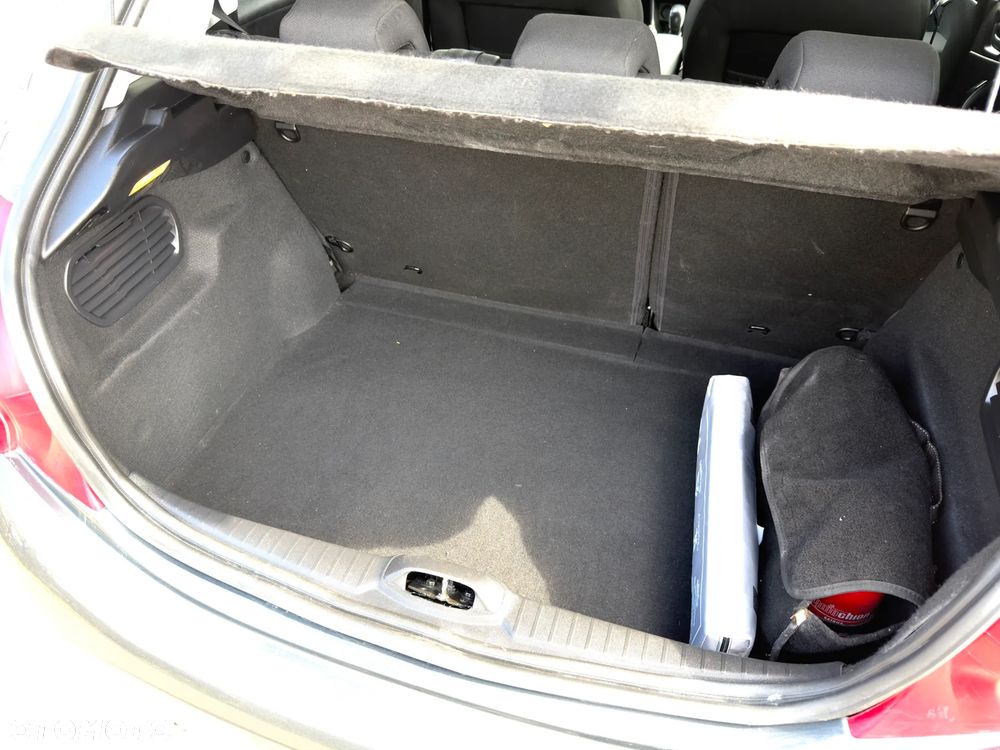 Peugeot 208 1.2 PureTech Allure S&S - 9