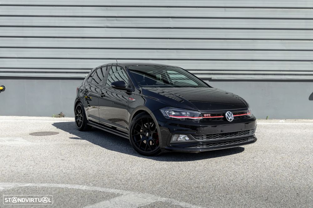 VW Polo 2.0 TSI DSG GTI - 1