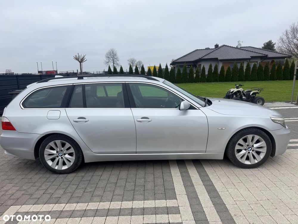 BMW Seria 5 520d - 4