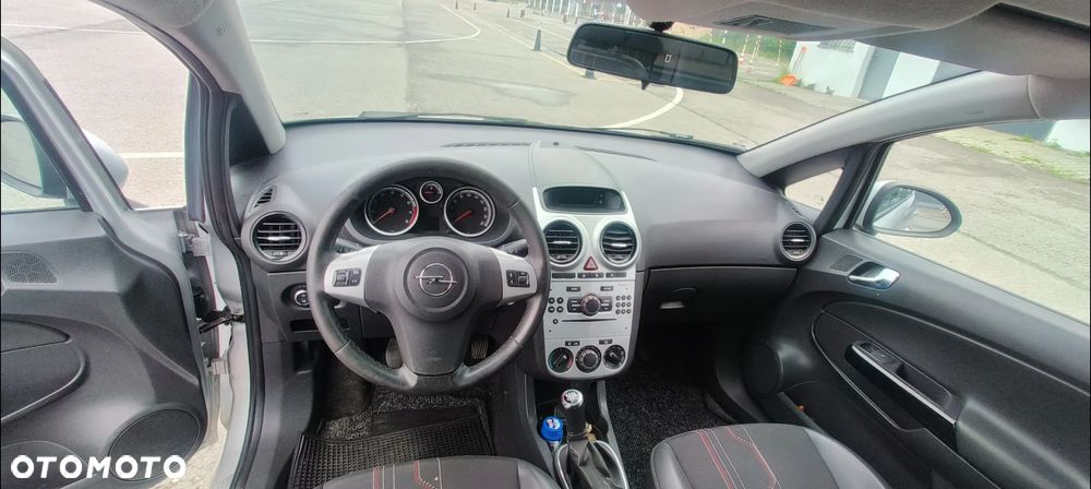 Opel Corsa - 16