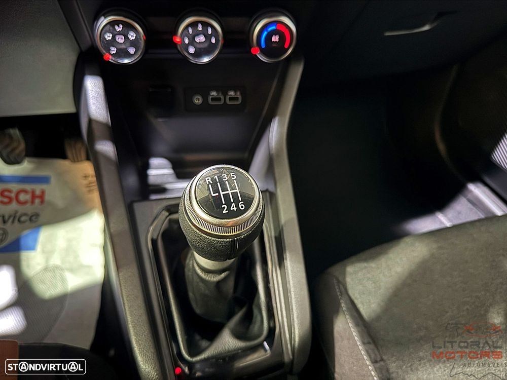 Renault Clio 1.0 TCe Evolution - 29