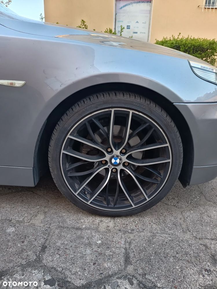 BMW Seria 5 520d - 7