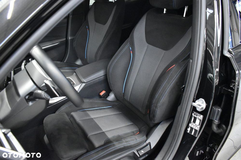 BMW Seria 3 320i M Sport sport - 10